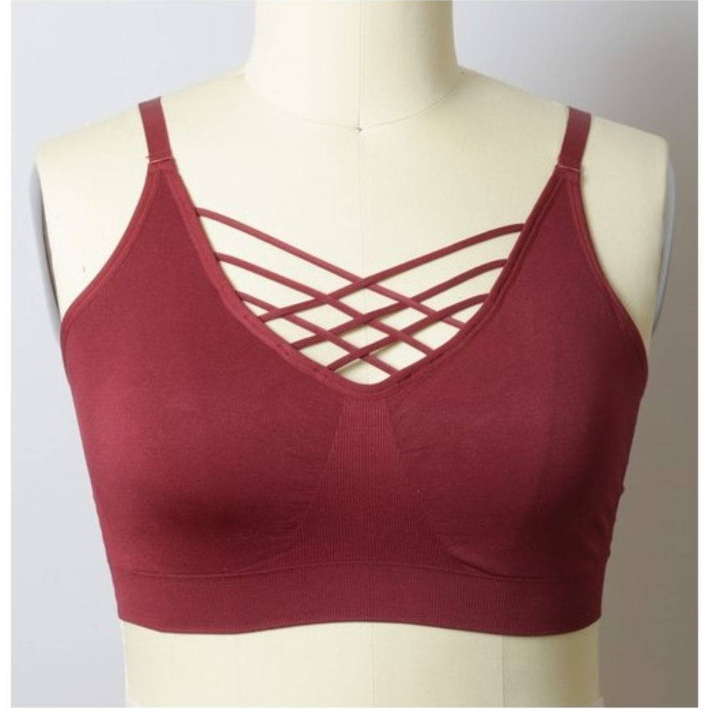Plus Size Interwoven Strappy Front Bralette